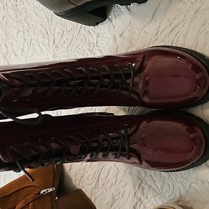 Maroon shiny ankle boots